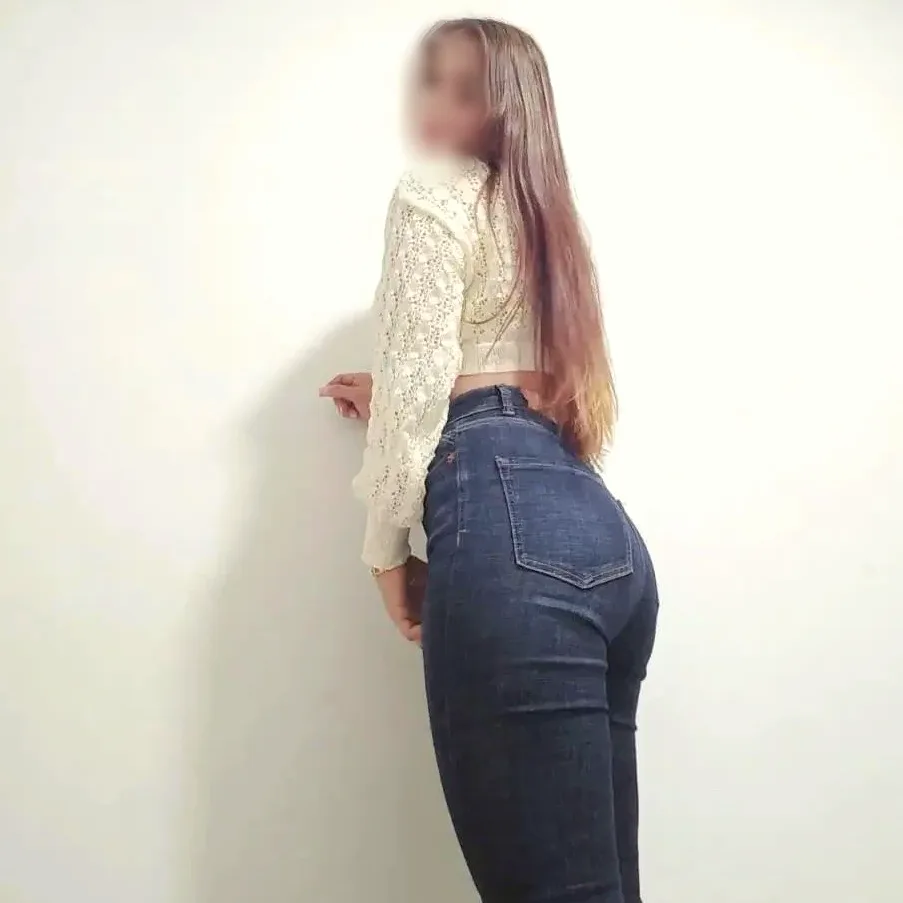 Annalena, 28