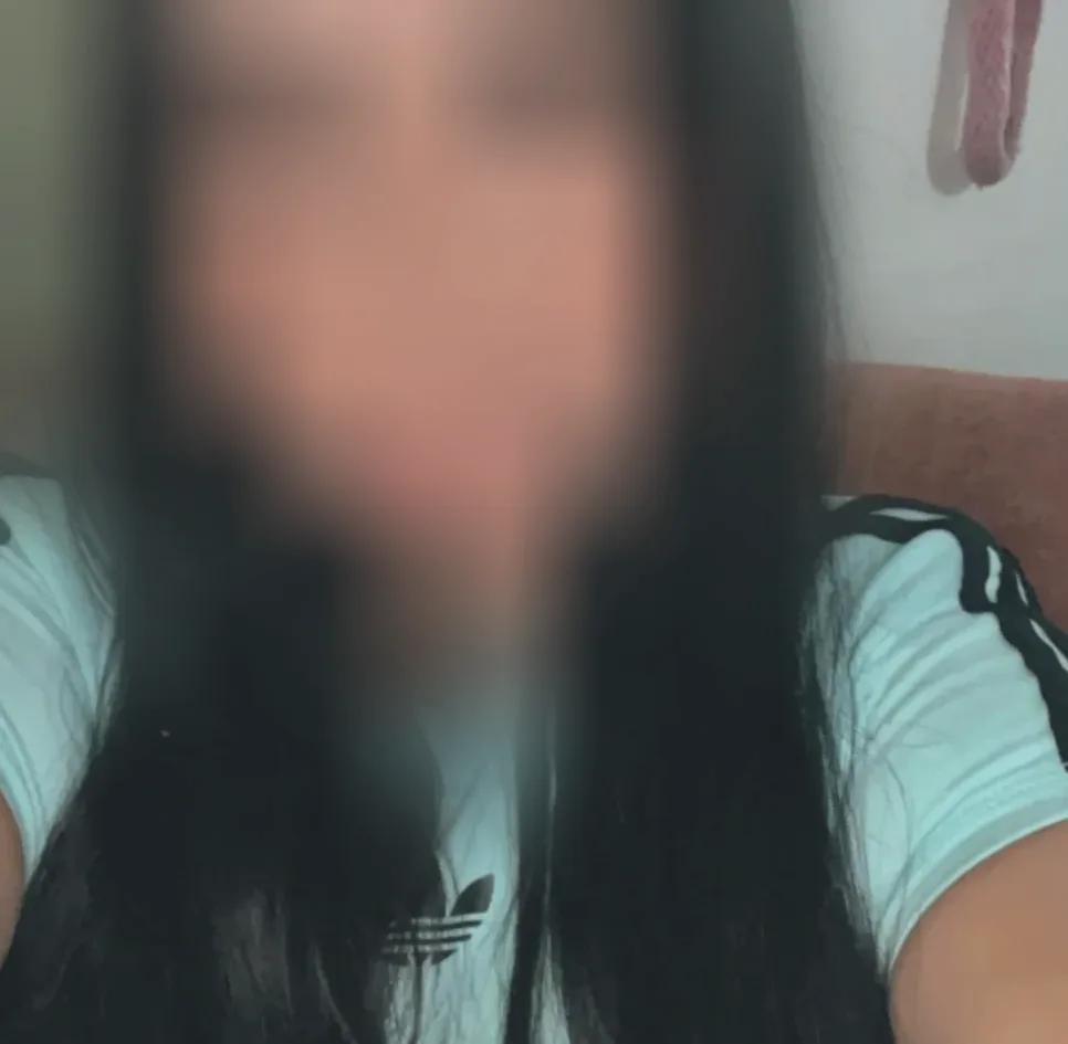 Maja, 25