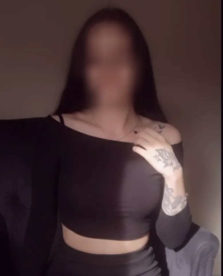 Nisa, 23